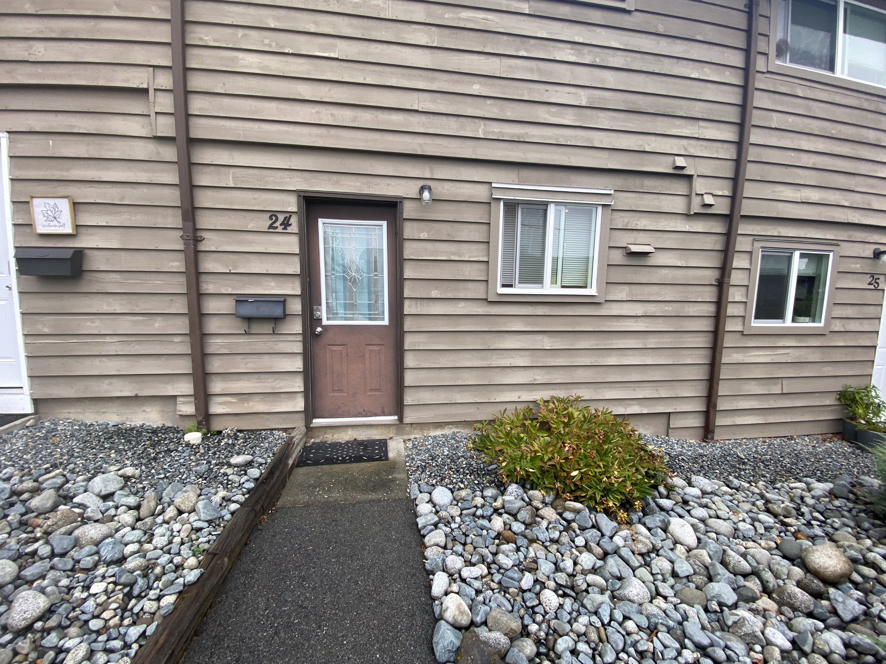 25 Pryde Avenue - 24