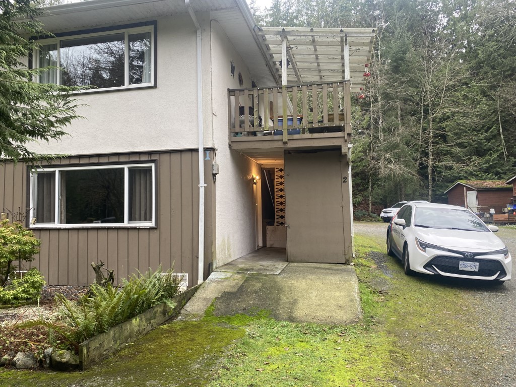 3253 Hammond Bay Road - Unit 2